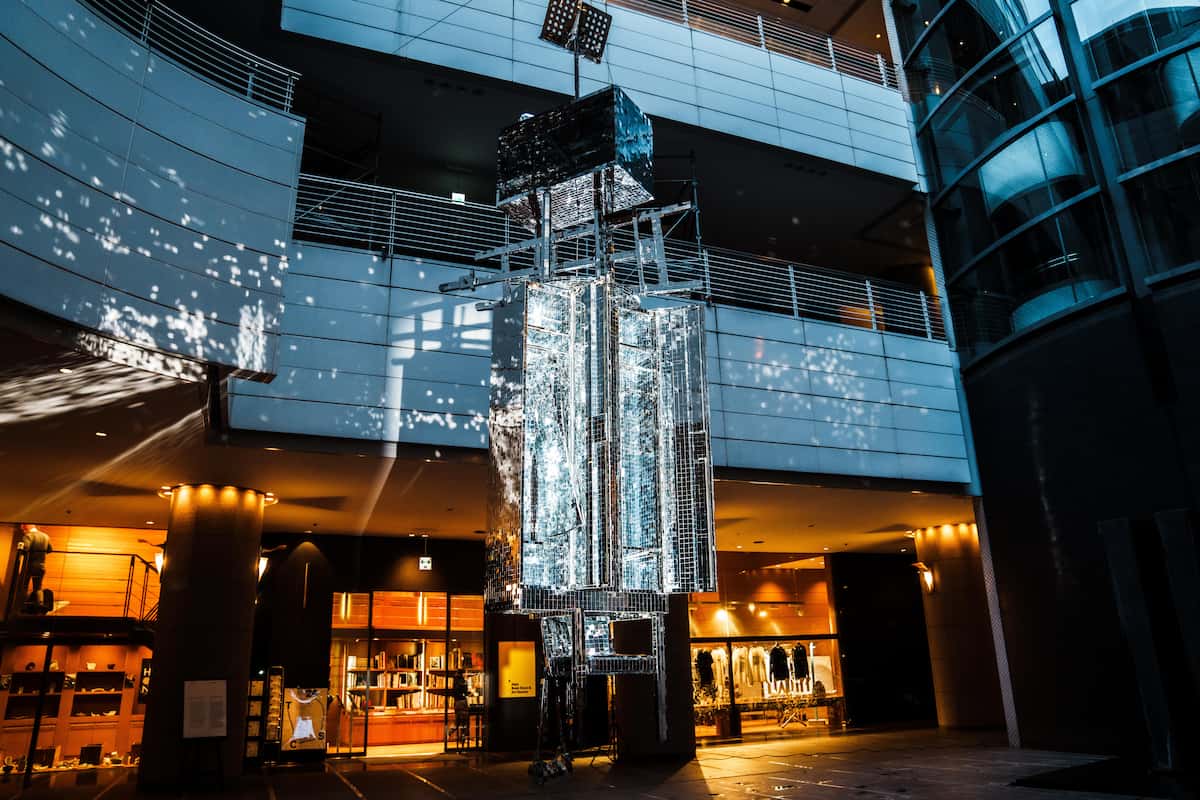 THE INSTALLATION Ⅱ 西野達_1